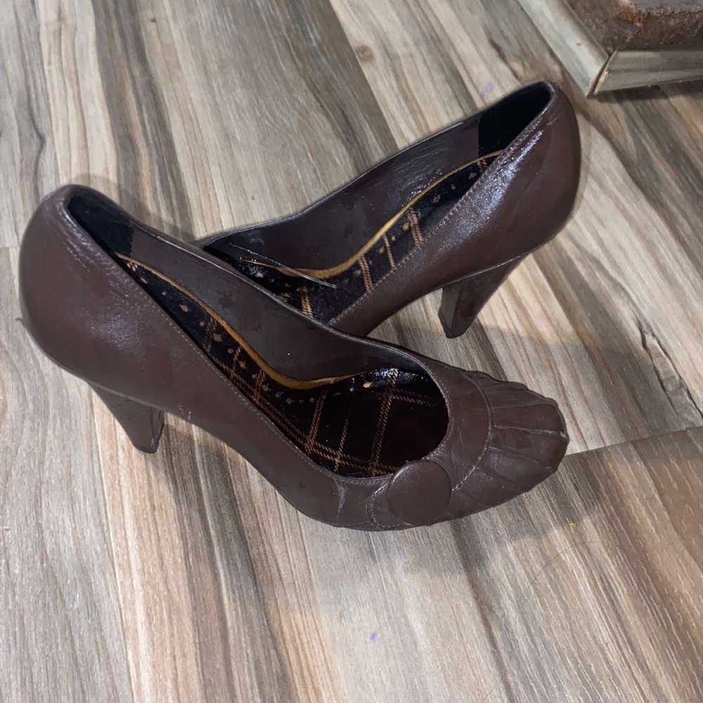 BCBGirls brown heels